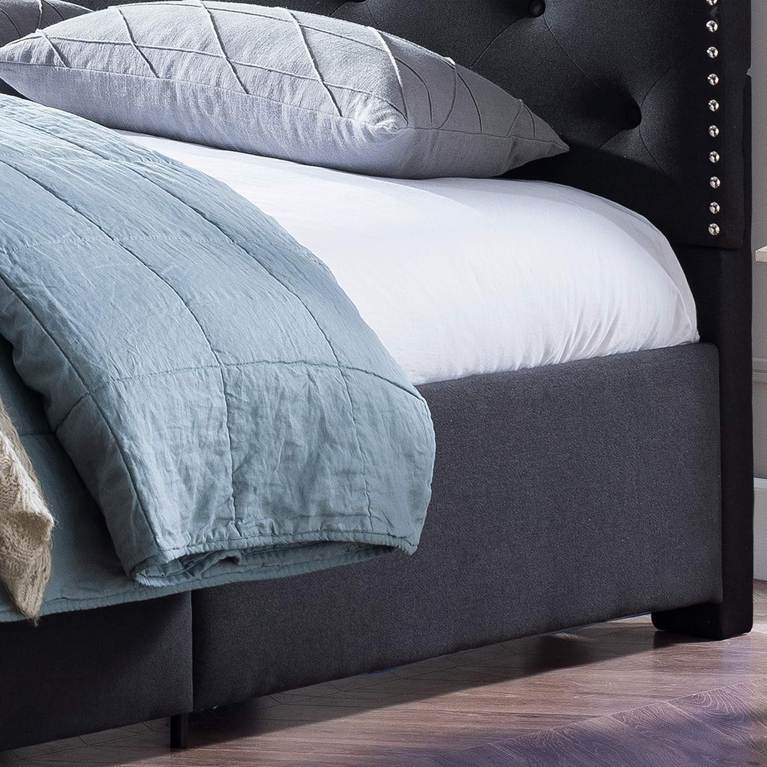 Gentry Queen-Size Bed Frame Fully-Upholstered Button-Tufted Black