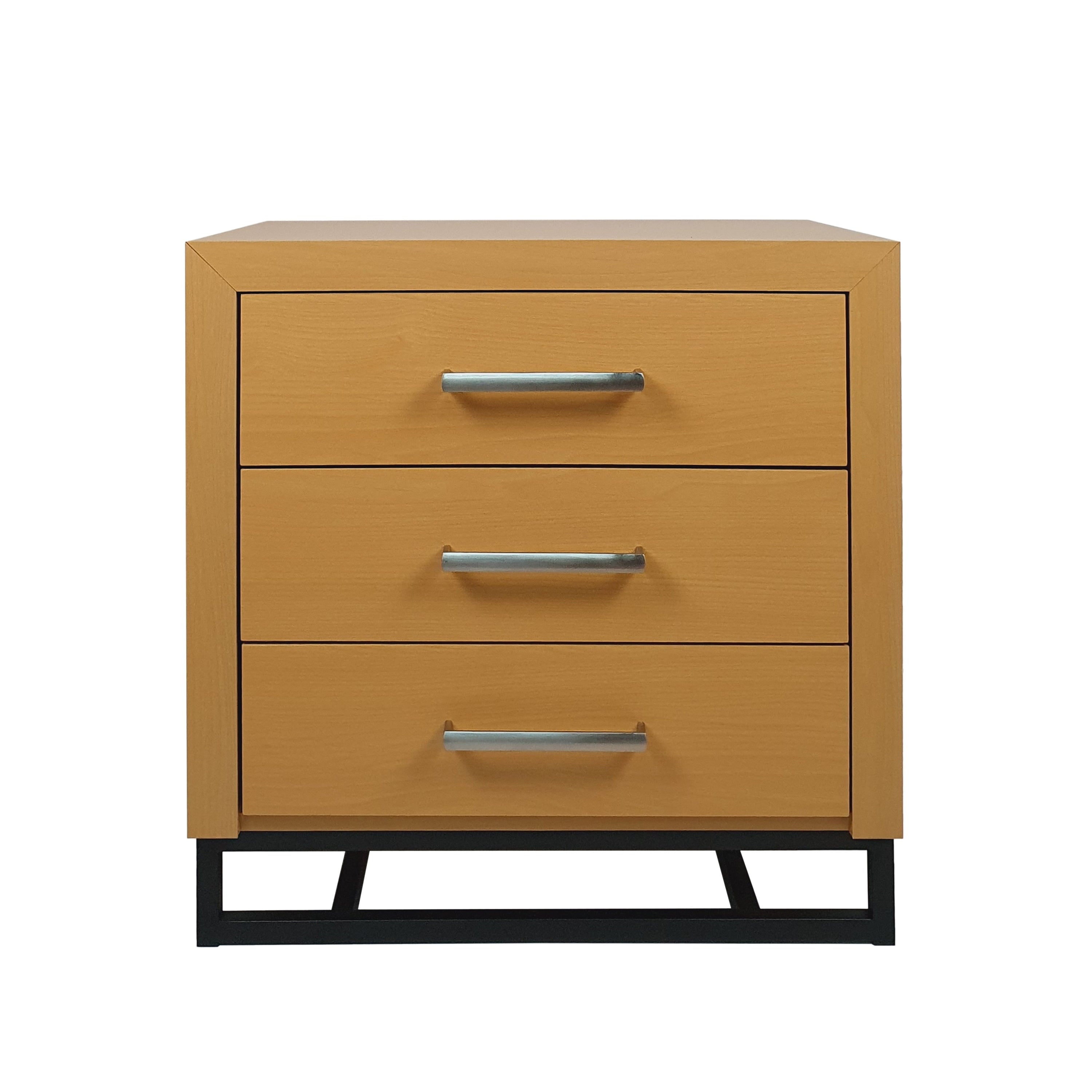 Beeson 3 Drawer Nightstand by Maple/Black