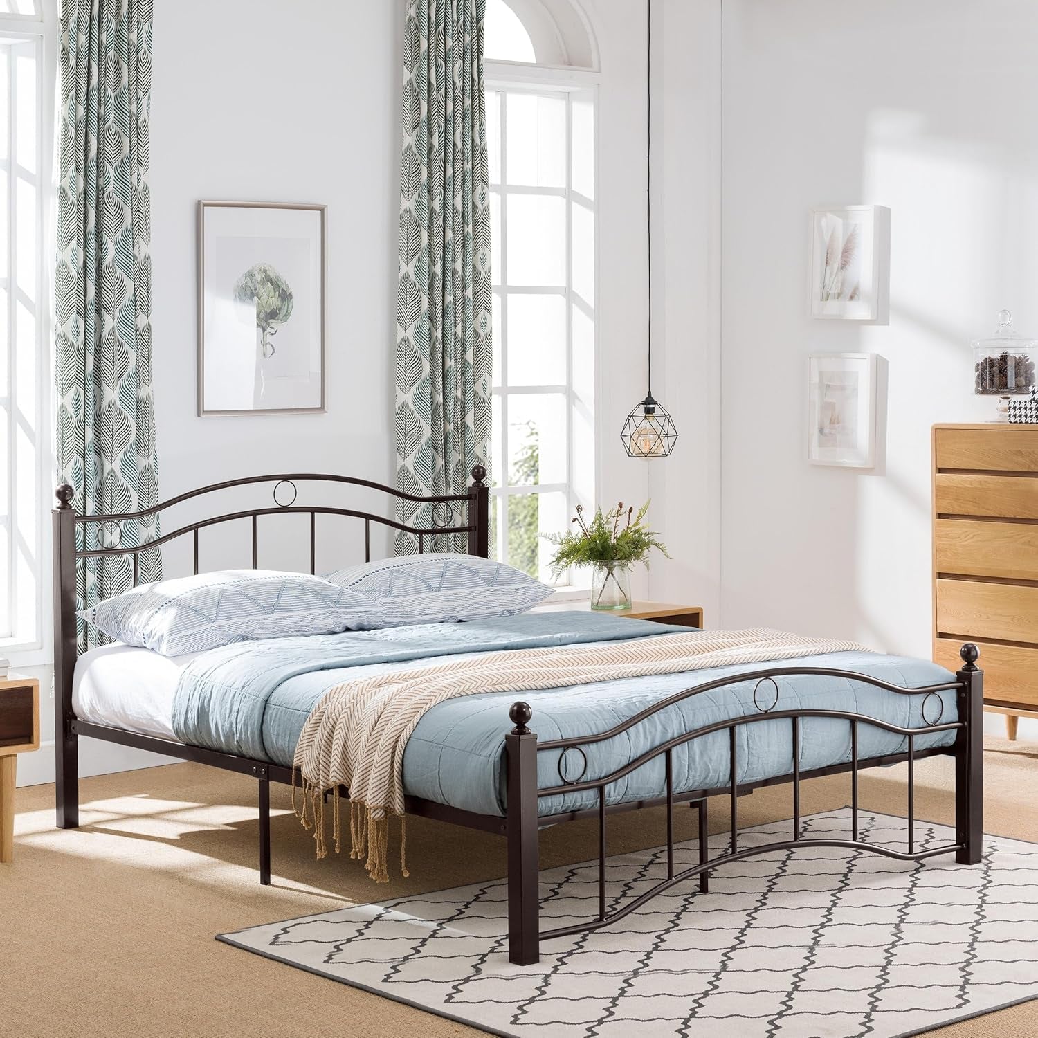 Bouvardia Contemporary Iron King Bed Frame, Hammered Copper